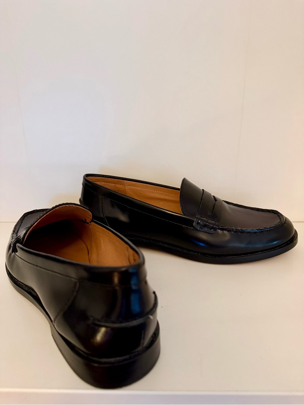 Madewell The NYE Penny Loafer - 7H - True Black - Picture 3 of 10